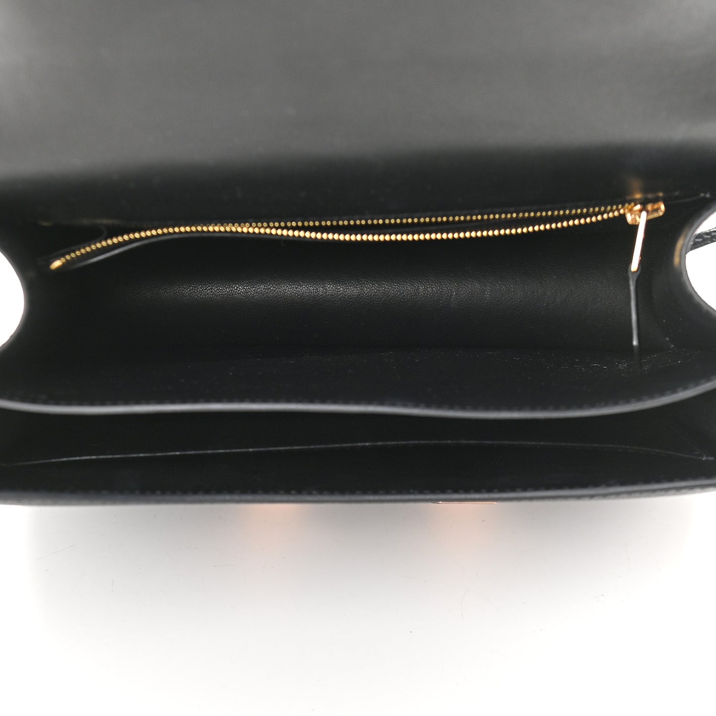 Epsom Constance 24 Black
