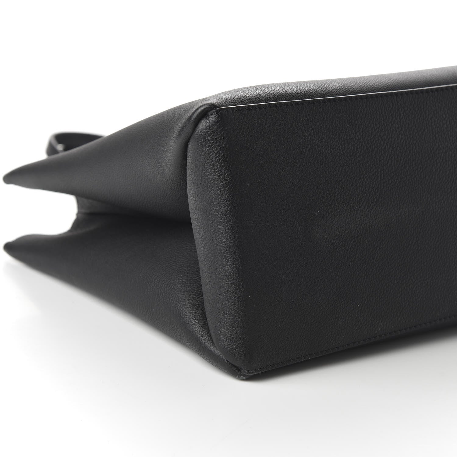 Louis Vuitton Grained Calfskin Lockme Shopper Black 6 of 10