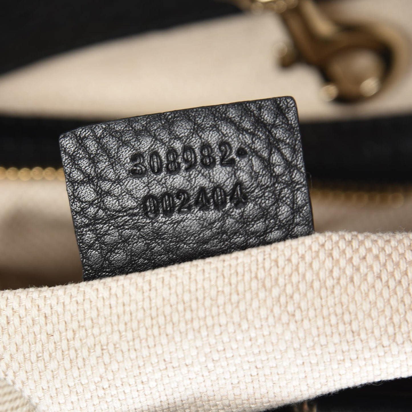 Pebbled Calfskin Medium Soho Chain Shoulder Bag Black