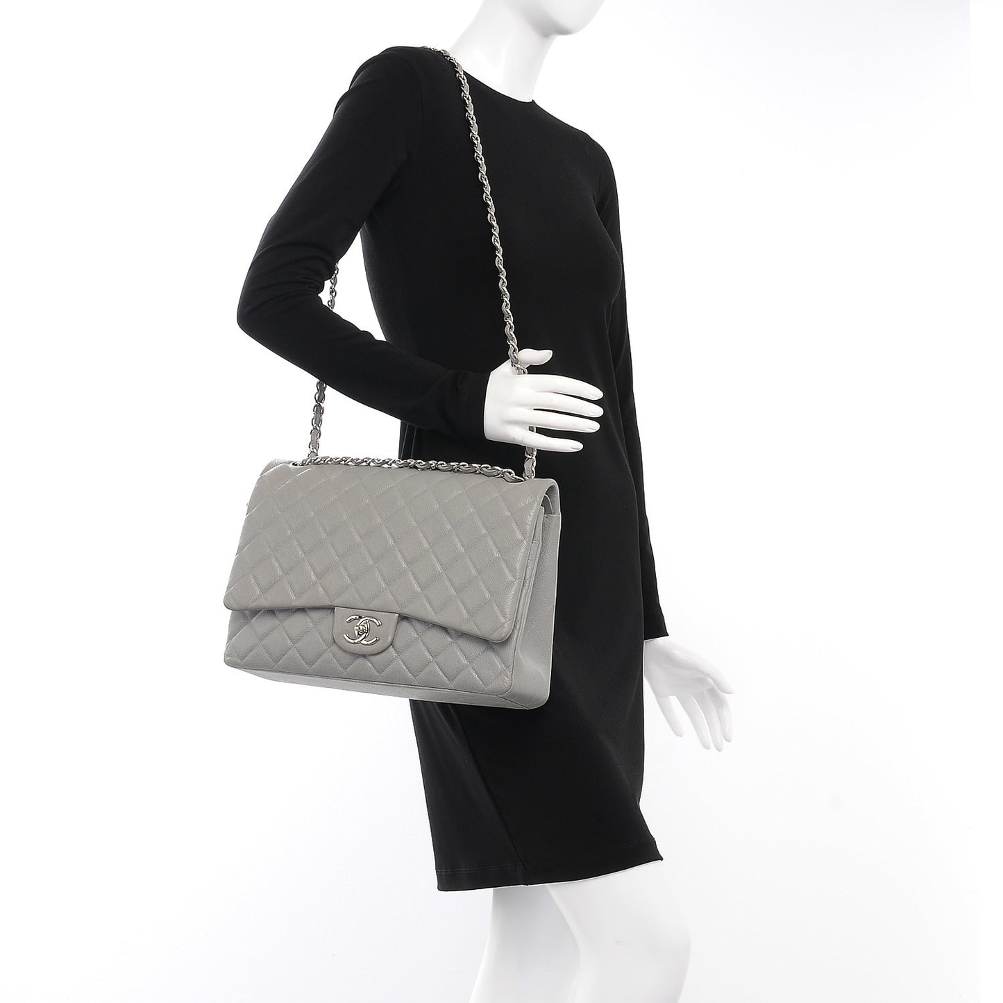 Caviar Quilted Maxi Double Flap Light Grey