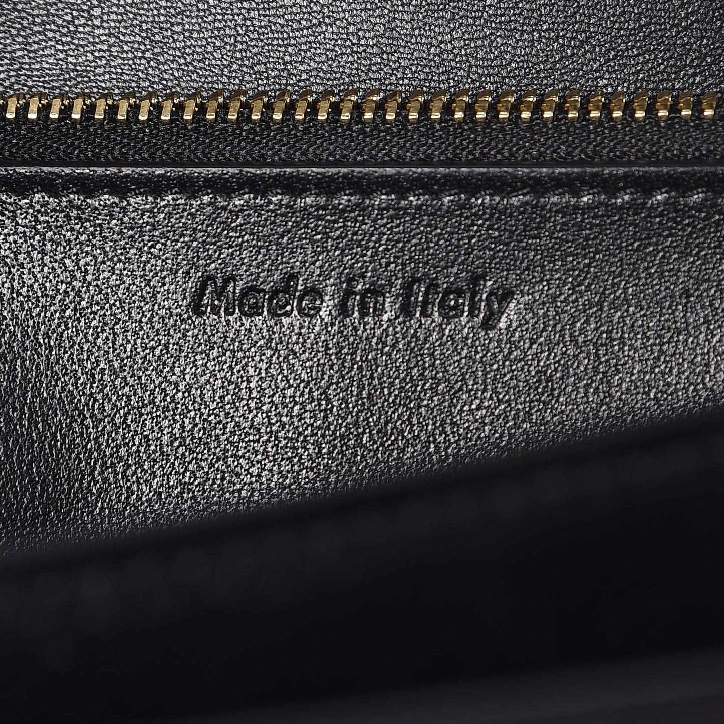 Box Calfskin Medium Classic Box Flap Bag Black
