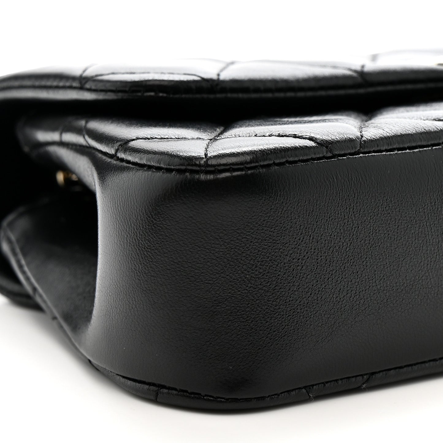 Lambskin Quilted Rectangular Phone Holder Clutch With Chain Black