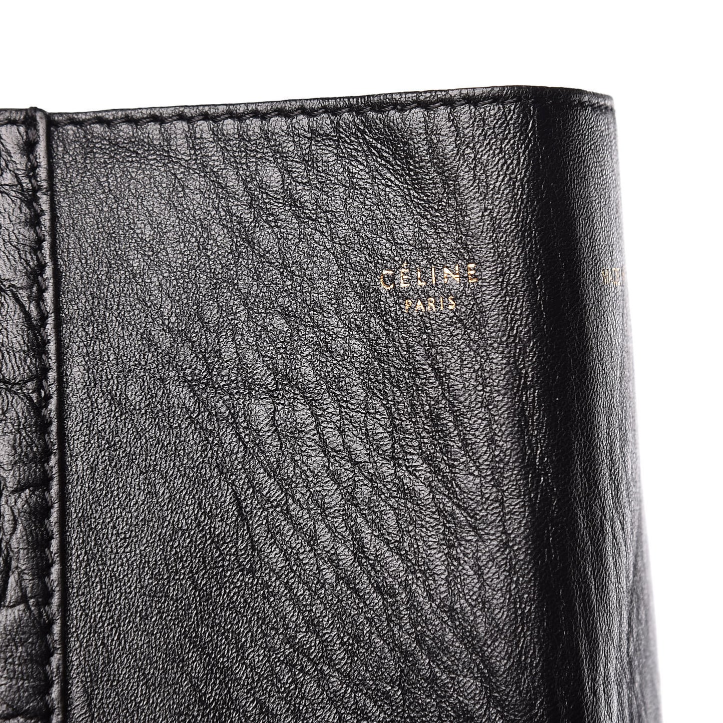 Lambskin Crocodile Embossed Vertical Cabas Black