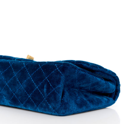 Chanel Velvet Quilted 2.55 Reissue 225 Flap Blue 10 of 11