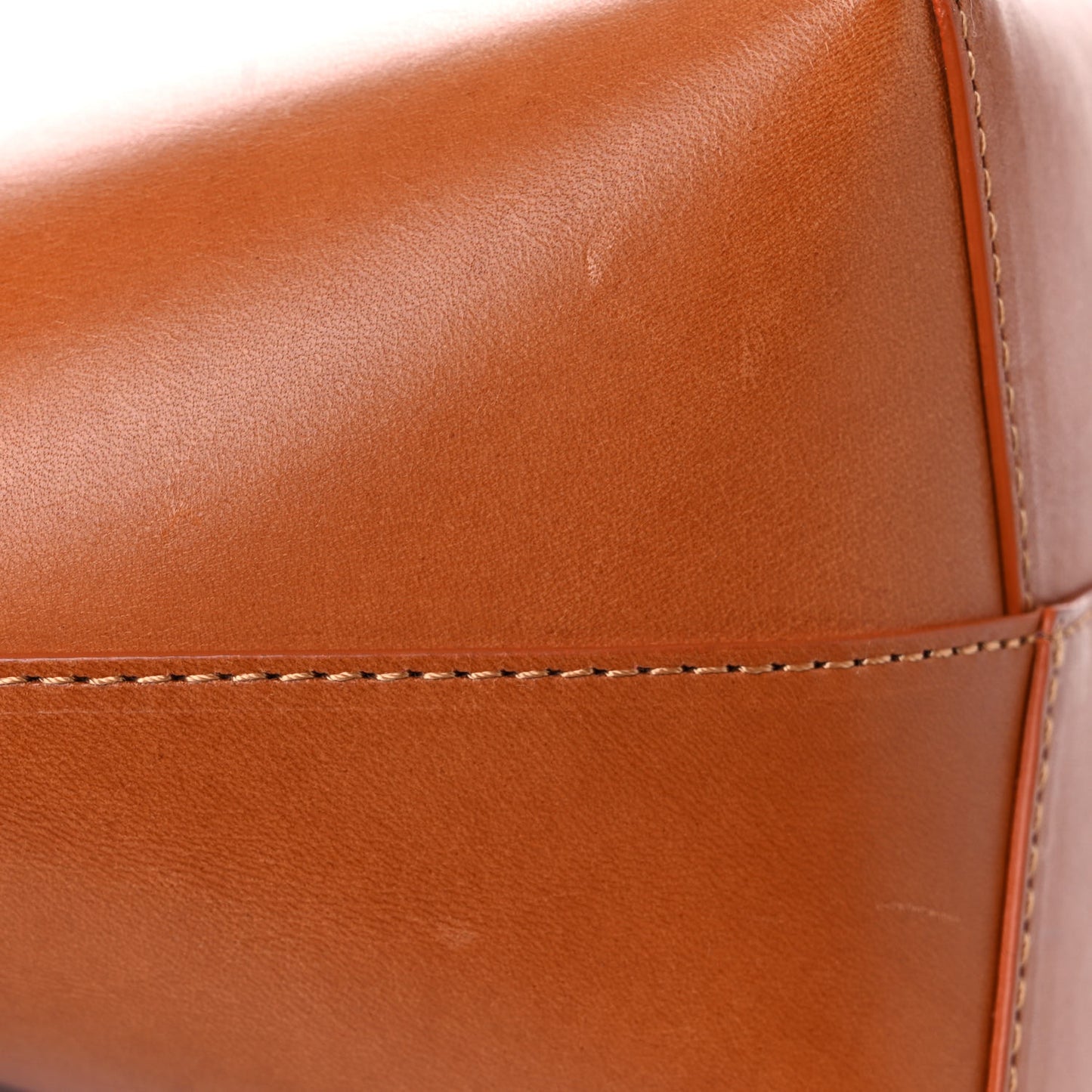 Calfskin Mini Bucket Bag Cammello Rosa