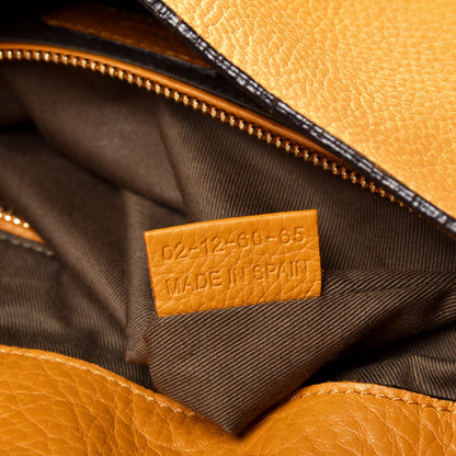 Chloe Calfskin Medium Marcie Round Zip Crossbody Brown Sugar 7 of 9