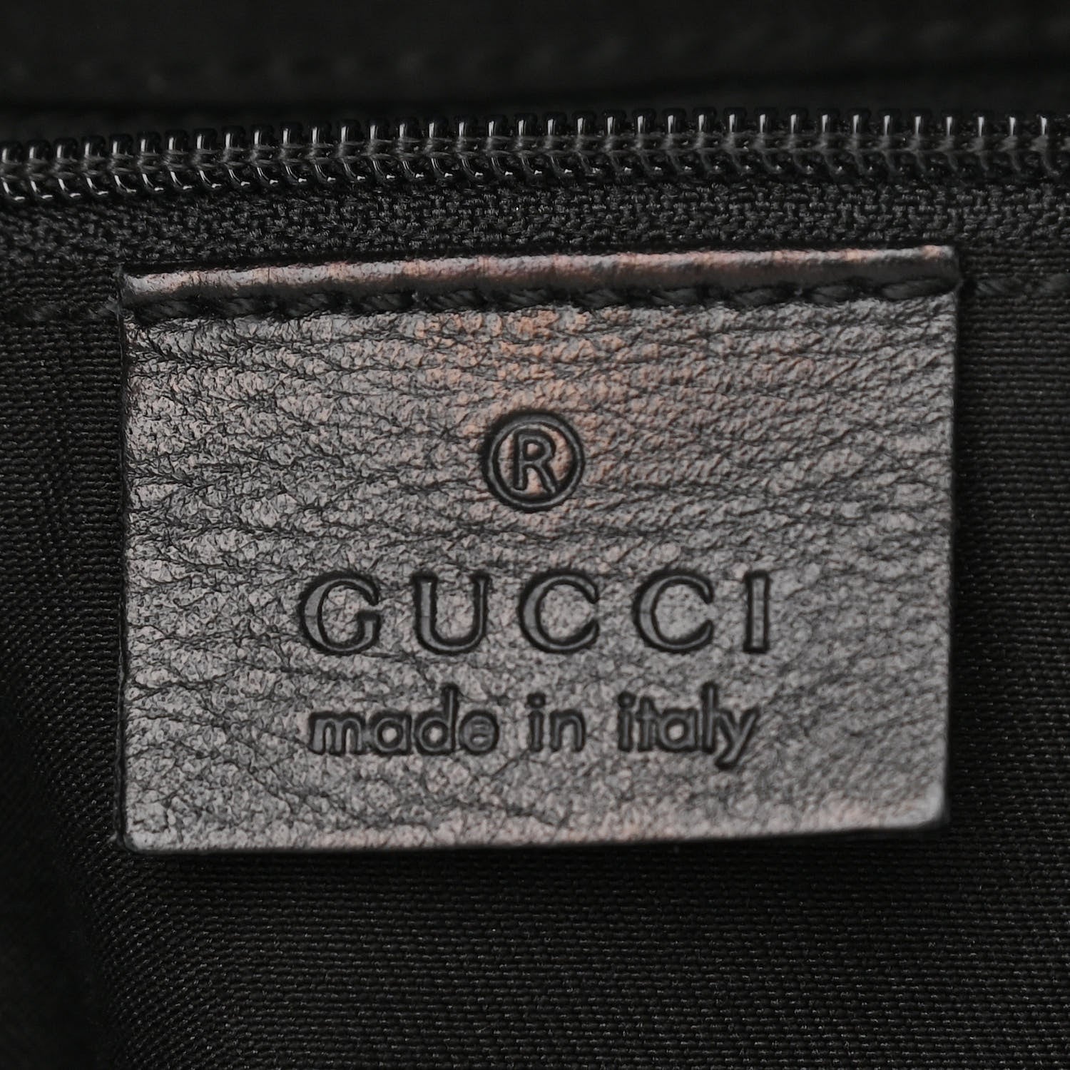 Gucci Patent Large D Gold Ring Messenger Black 6 of 10