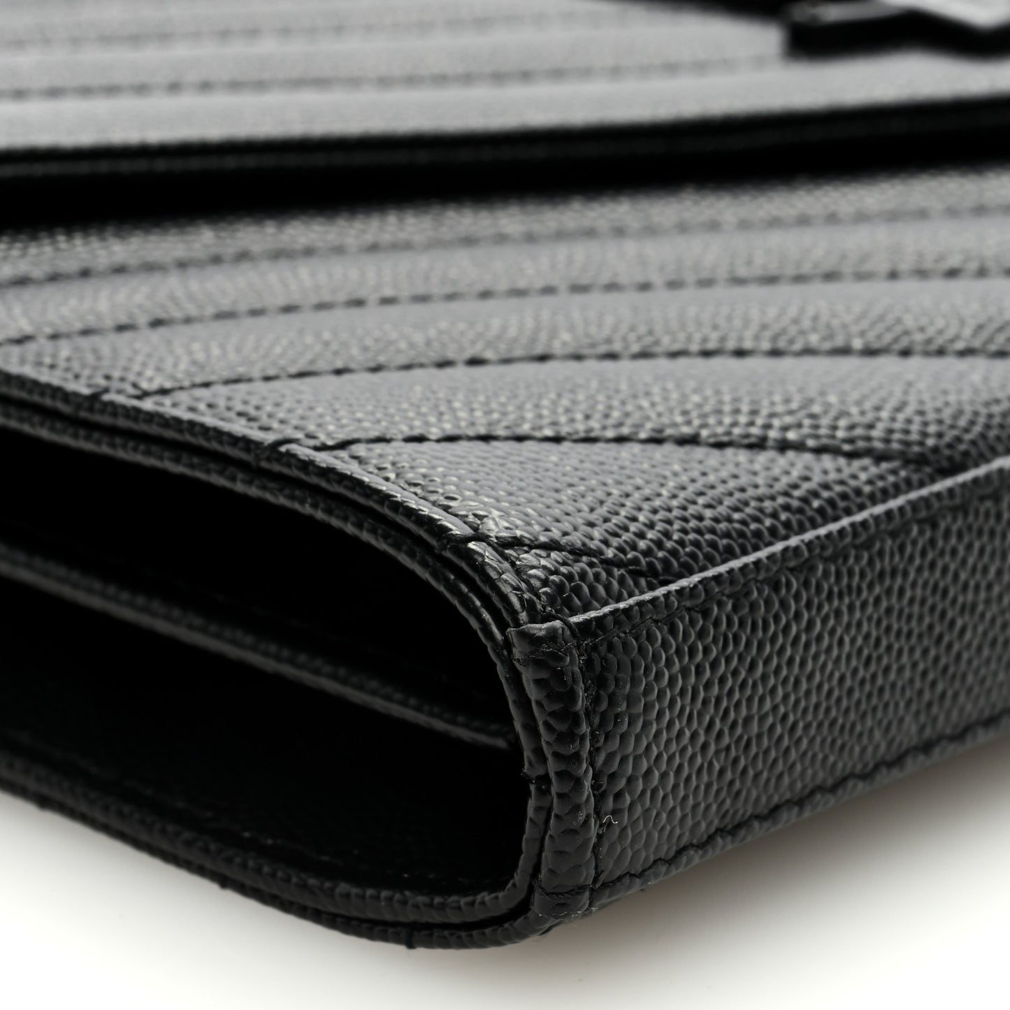 Grain De Poudre Matelasse Chevron Monogram Monochrome Chain Wallet Black