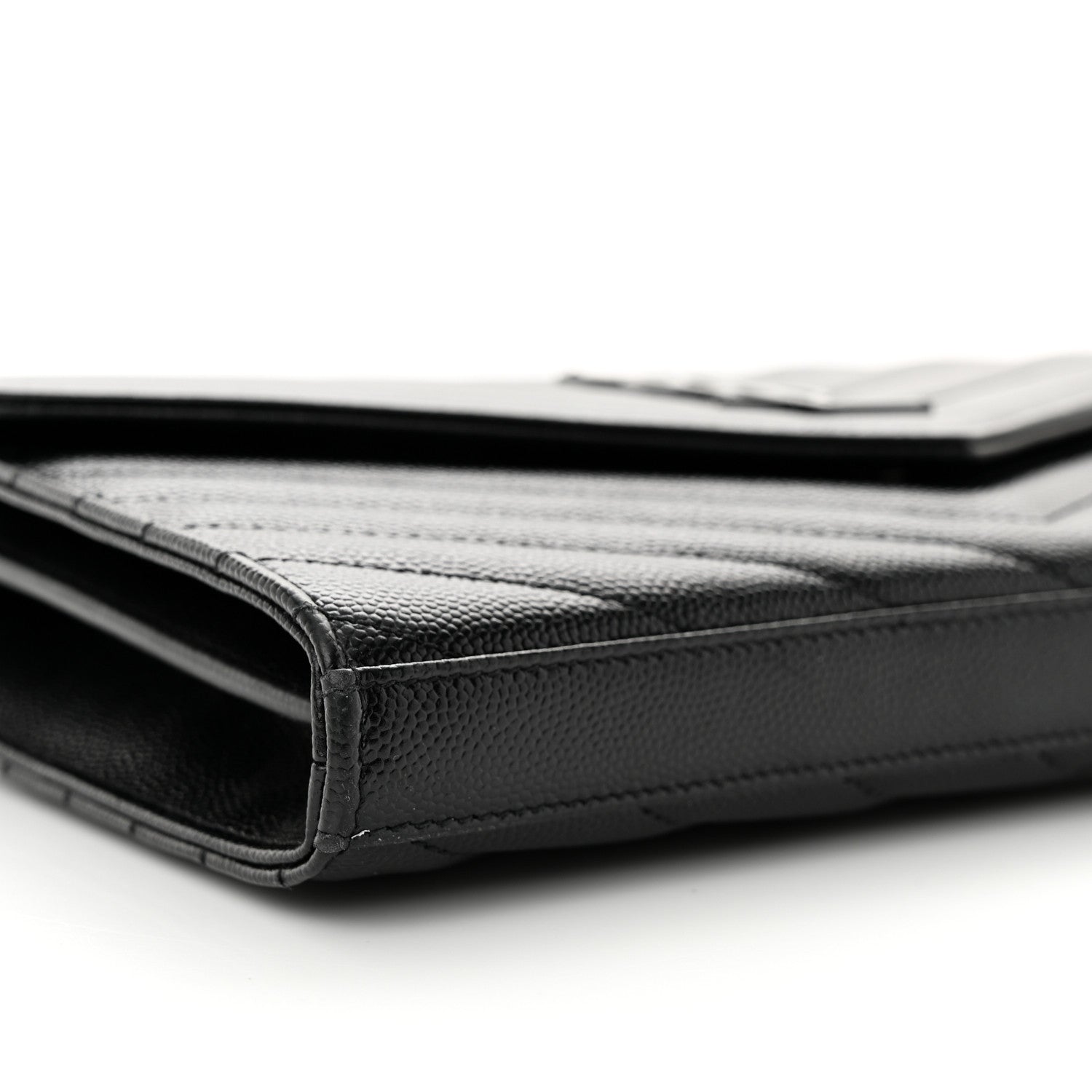Saint Laurent Grain De Poudre Matelasse Chevron Monogram Monochrome Chain Wallet Black 8 of 12
