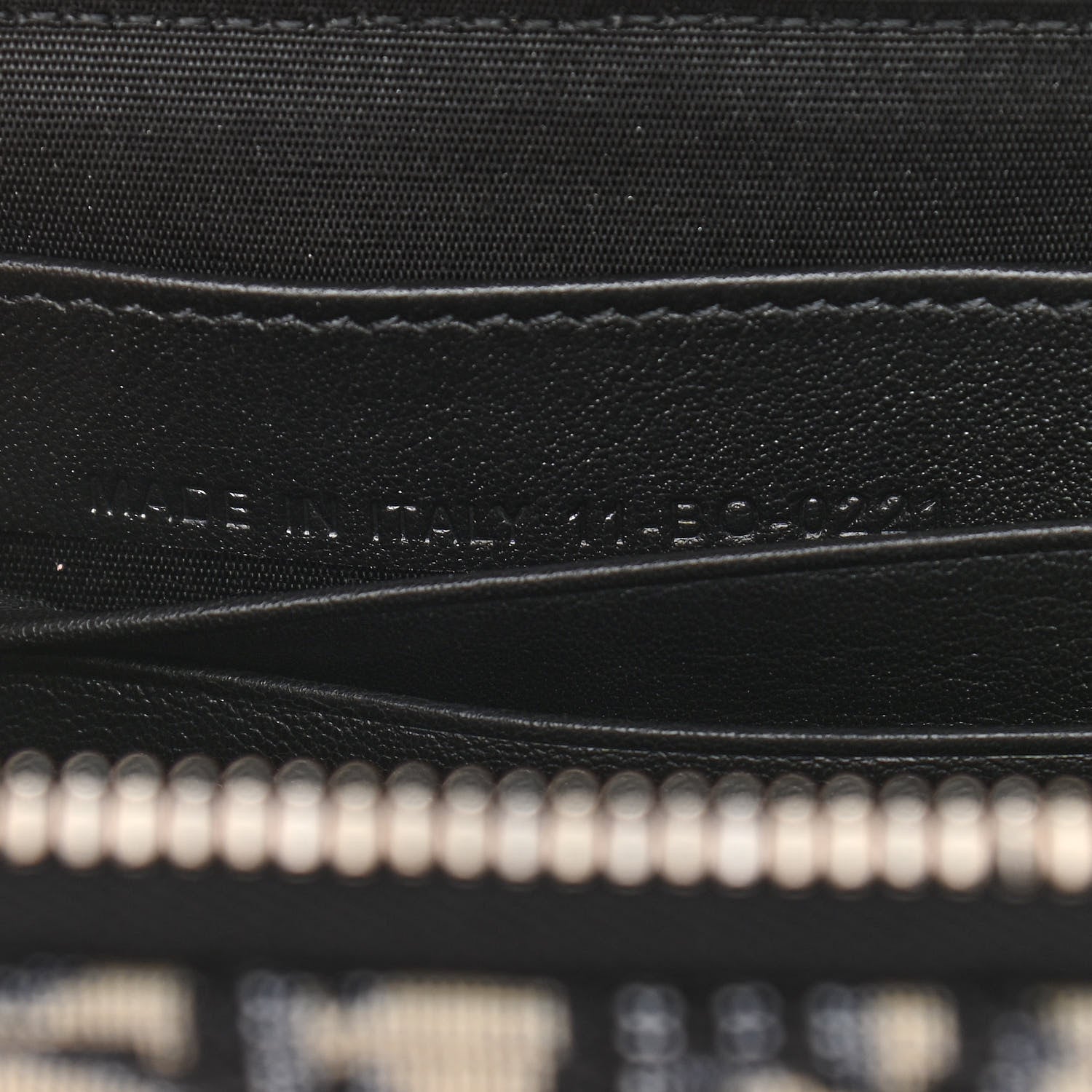 Christian Dior X KENNY SCHARF Oblique Canvas Embroidered Patches Crossbody Charcoal 10 of 11