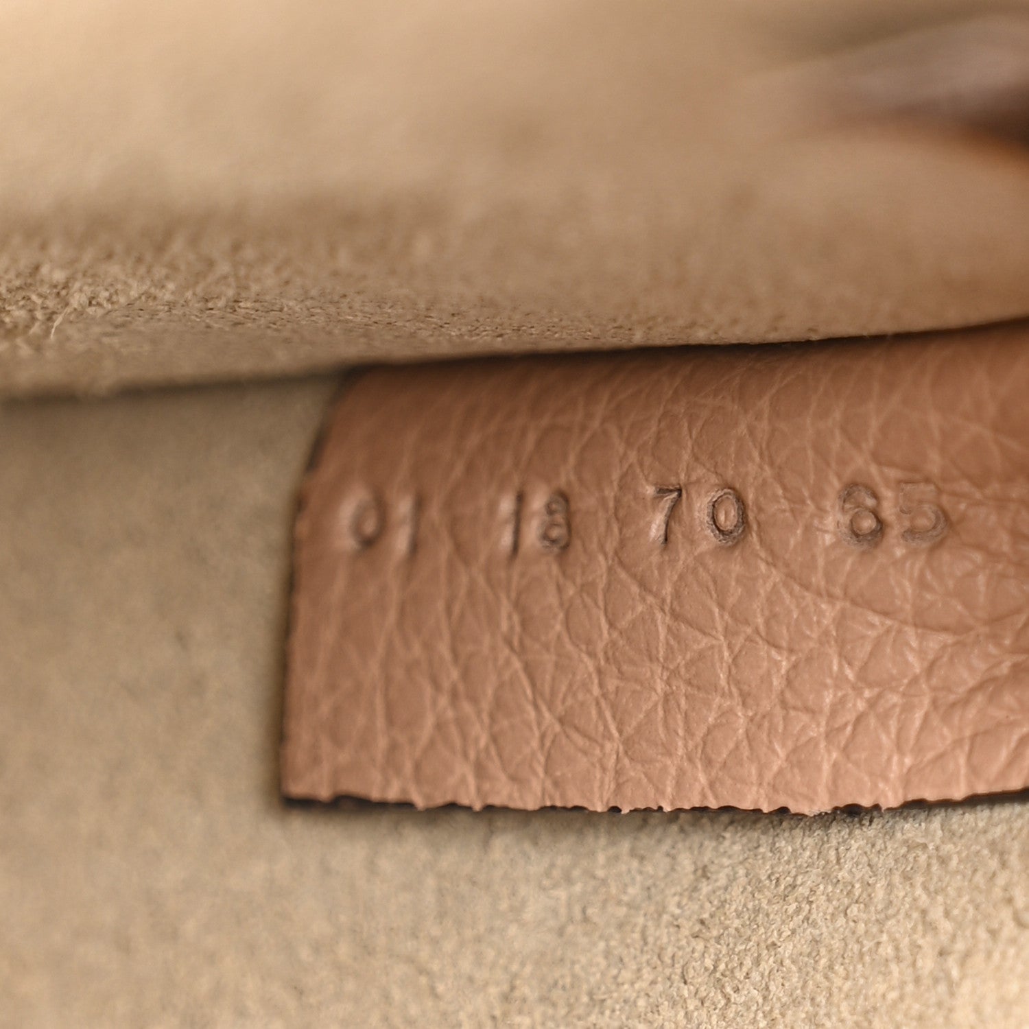 Chloe Calfskin Suede Small Nile Bracelet Bag Biscotti Beige 7 of 11