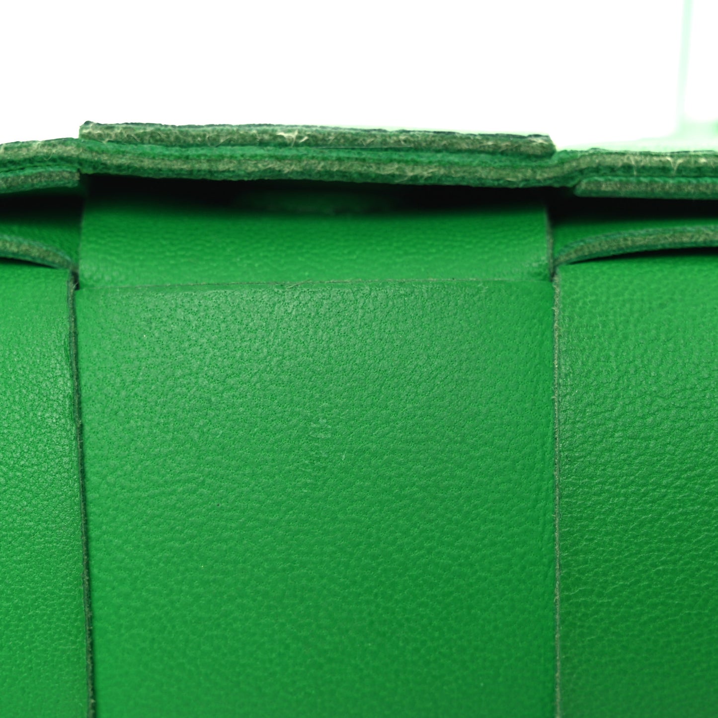 Lambskin Maxi Intrecciato Extra Mini Cassette Crossbody Bag Parakeet