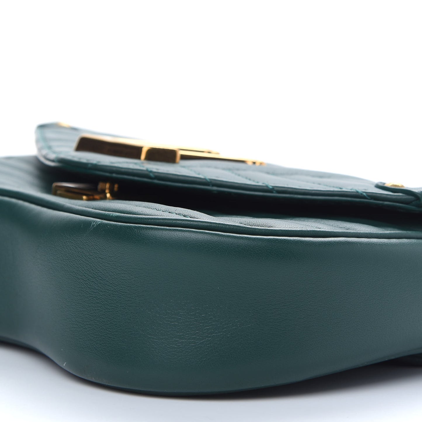 Calfskin New Wave Chain PM Emerald