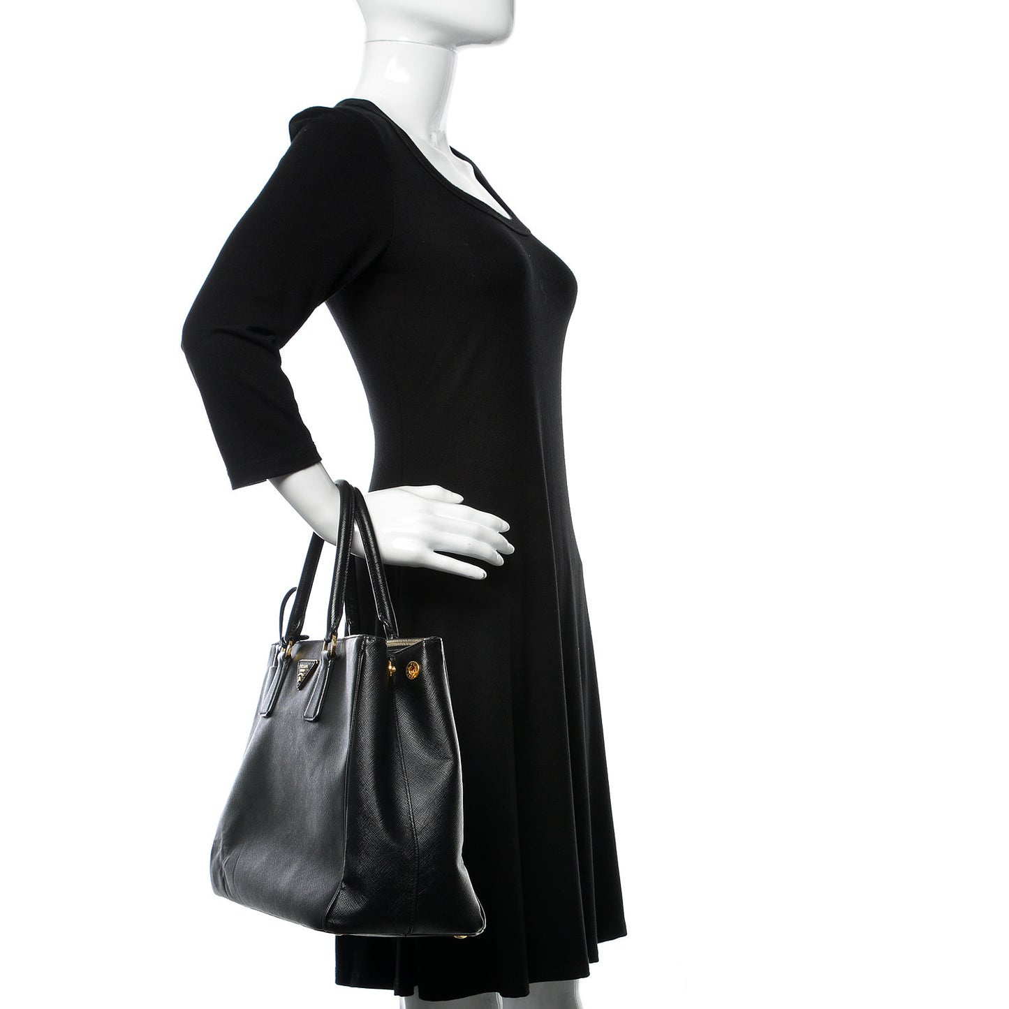 Saffiano Large Galleria Double Zip Tote Black