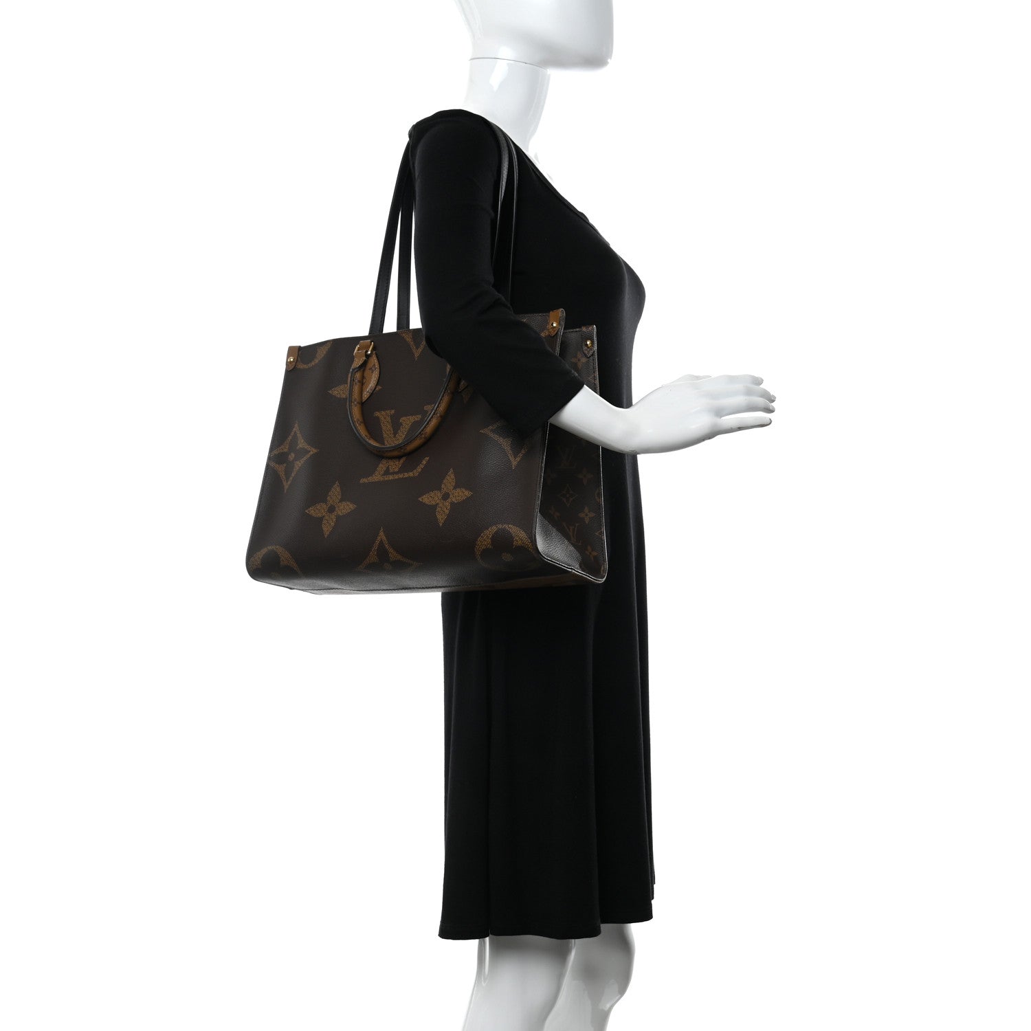 Louis Vuitton Reverse Monogram Giant Onthego MM 3 of 15
