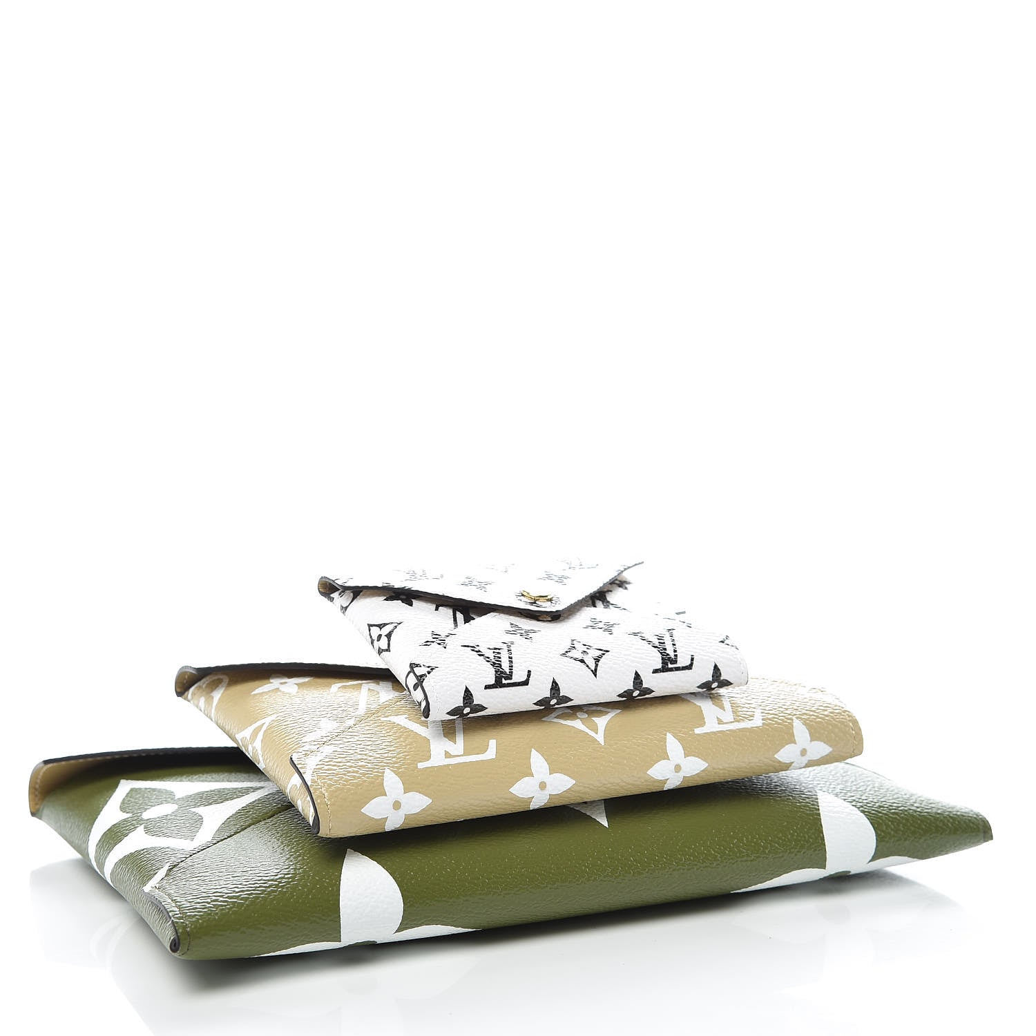 Louis Vuitton Monogram Giant Kirigami Pochette Set 4 of 9