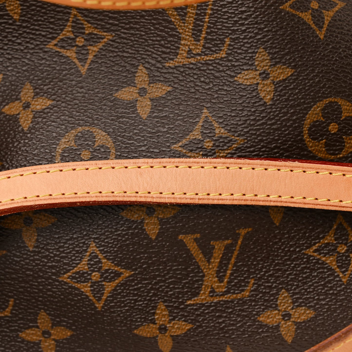 Monogram Estrela MM