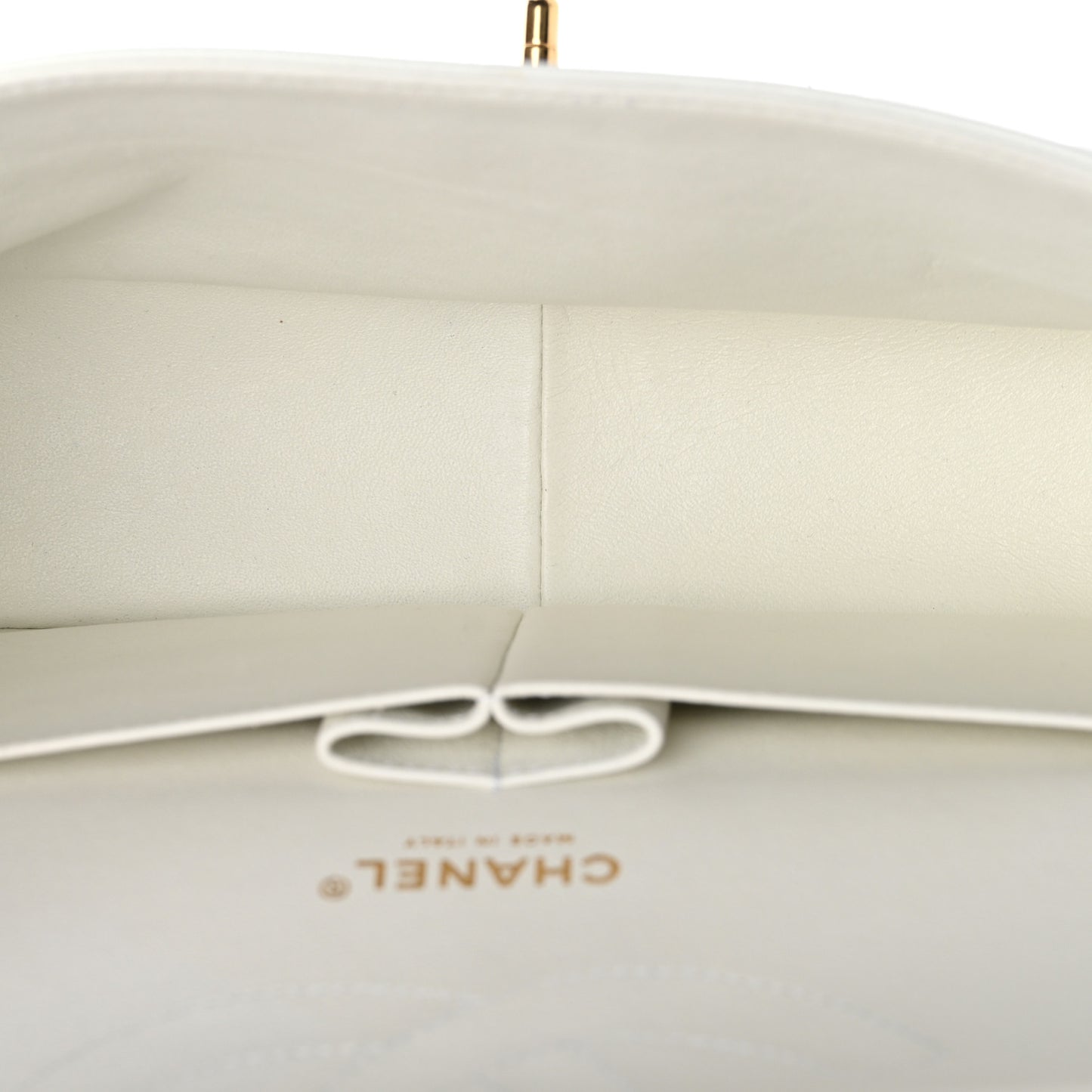 Caviar Quilted Jumbo Double Flap White