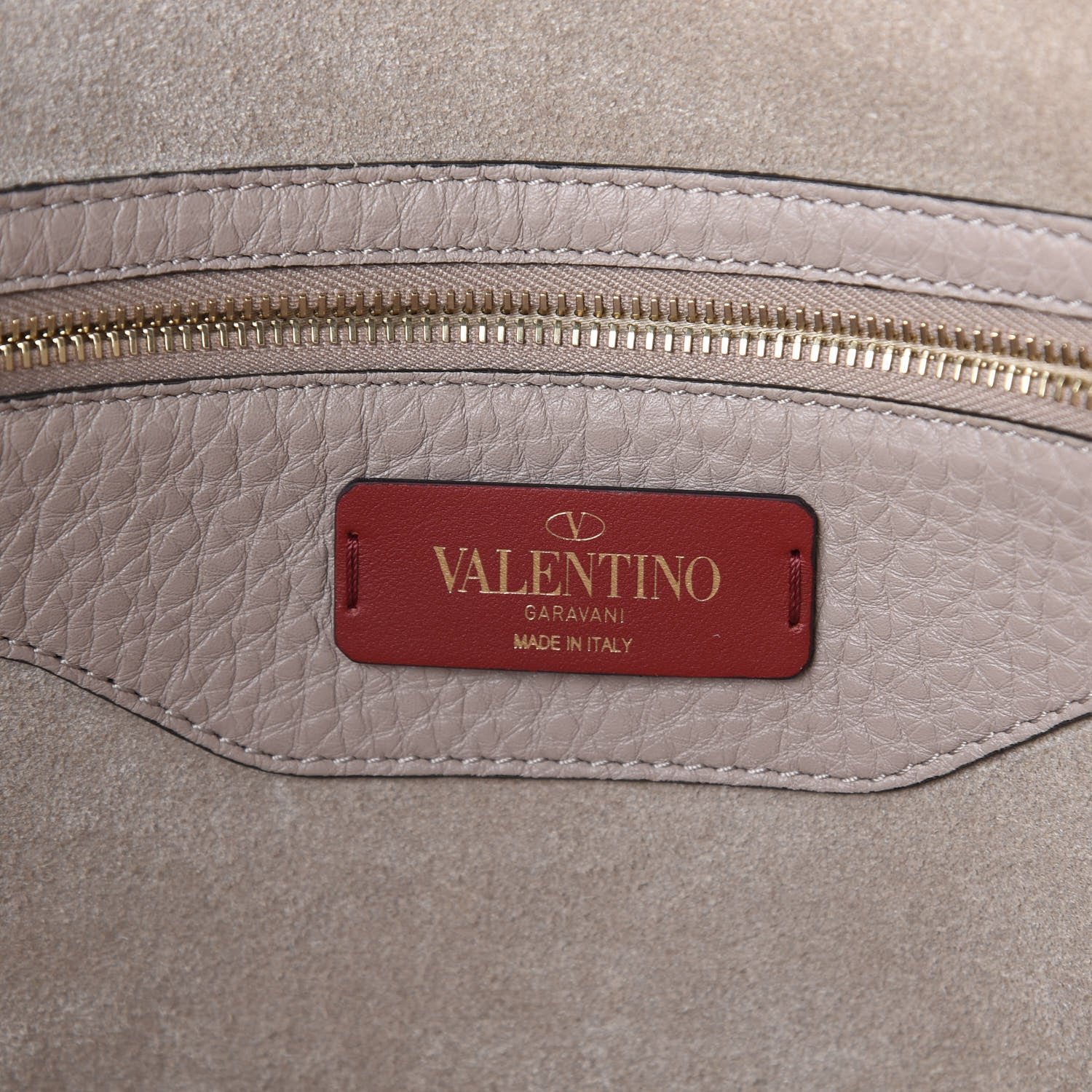 Valentino Garavani Grained Calfskin Rockstud Shoulder Tote Poudre 7 of 8