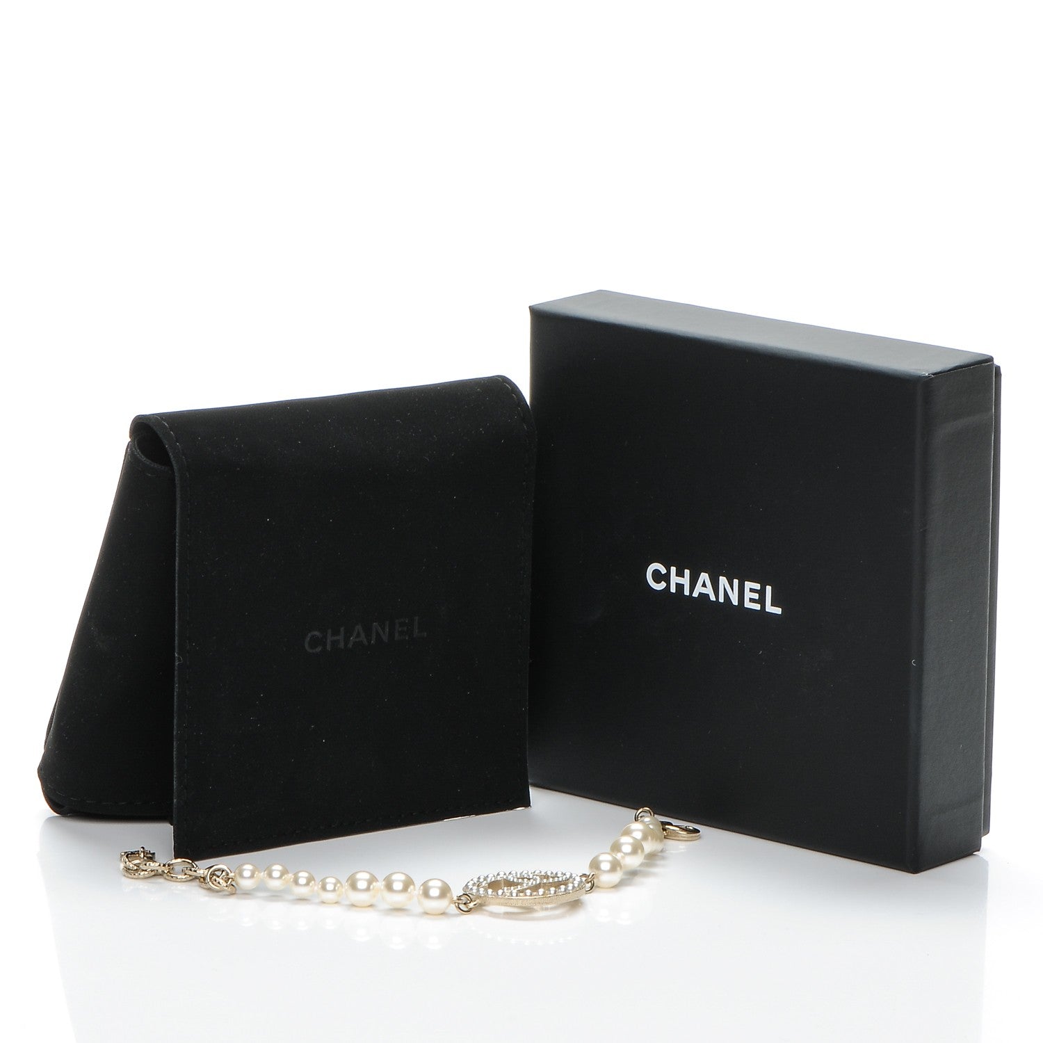 Chanel Pearl CC Bracelet Gold 7 of 7