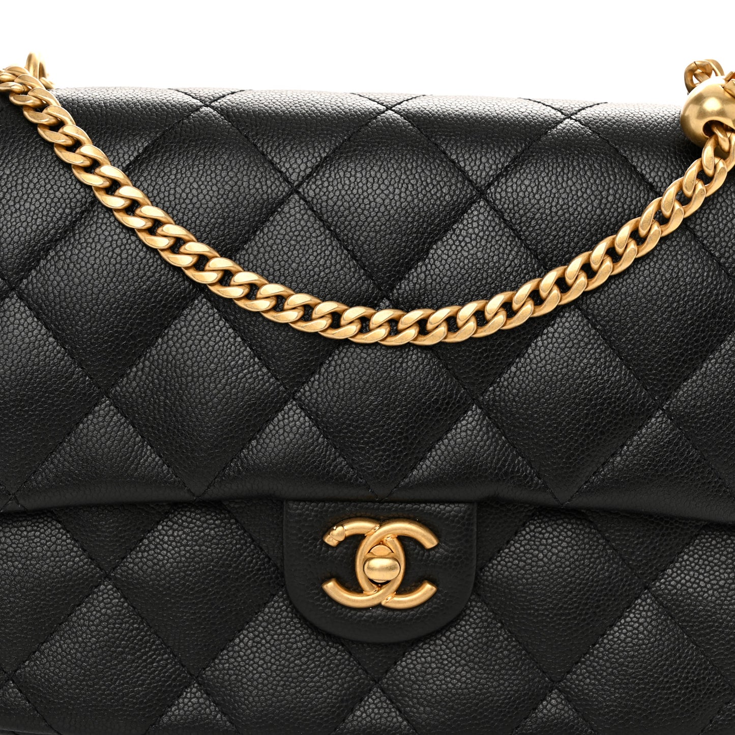 Caviar Quilted Sweetheart Flap Black