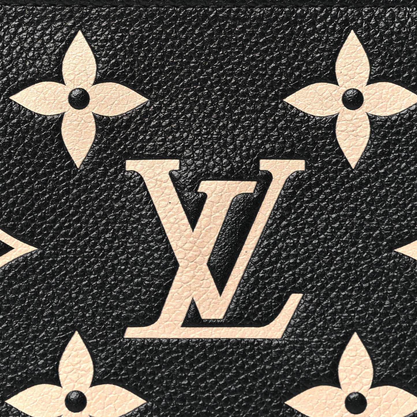 LOUIS VUITTON Empreinte Monogram Giant Mini Pochette Accessories Black