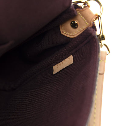 Louis Vuitton Monogram Favorite MM 7 of 10