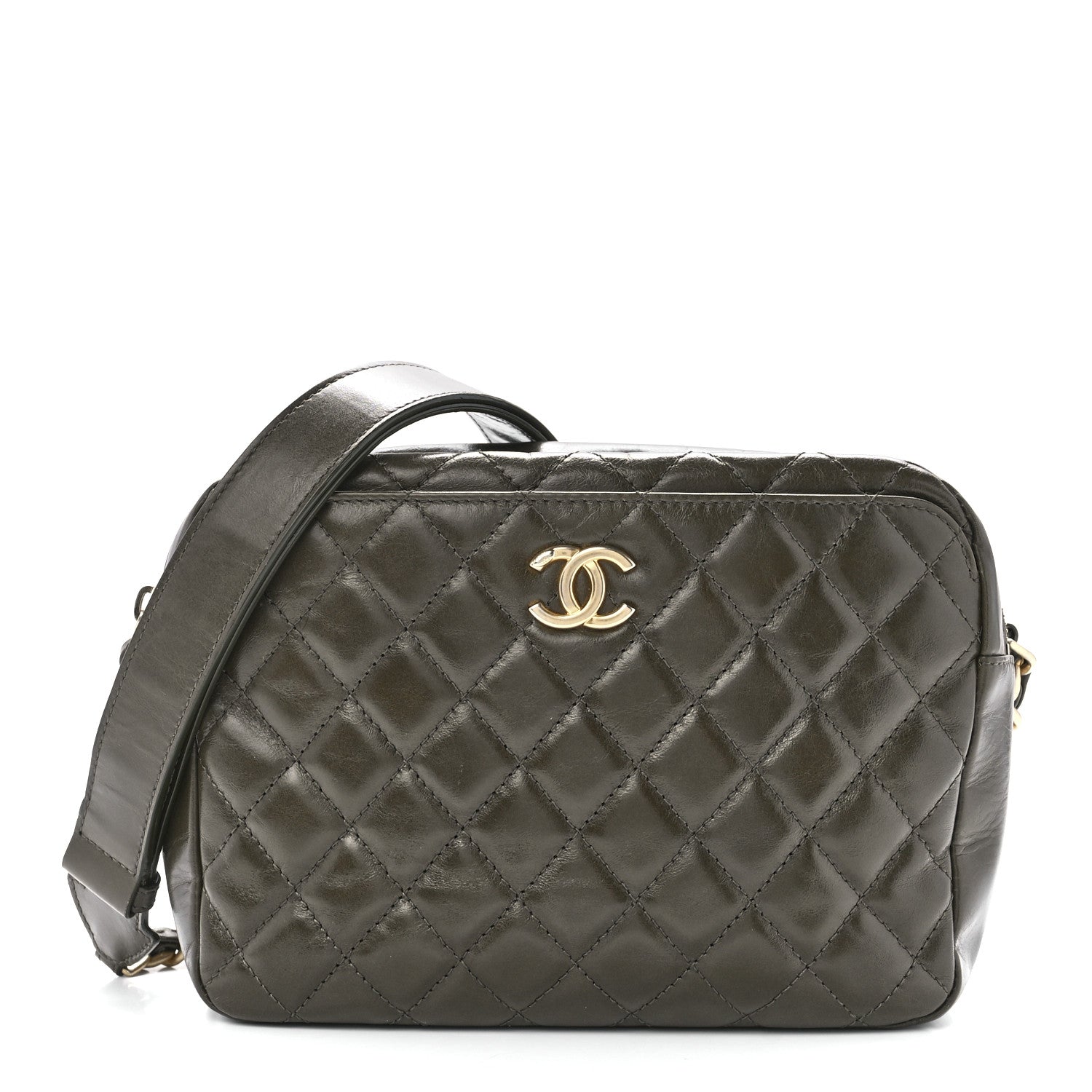 Chanel Calfskin Quilted CC Camera Case Green 1 of 11