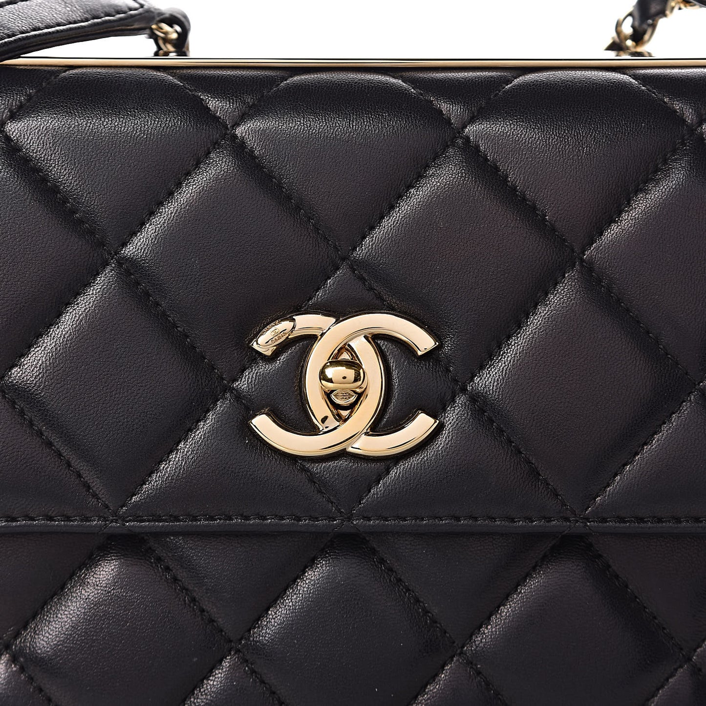 Lambskin Quilted Medium Trendy CC Flap Black