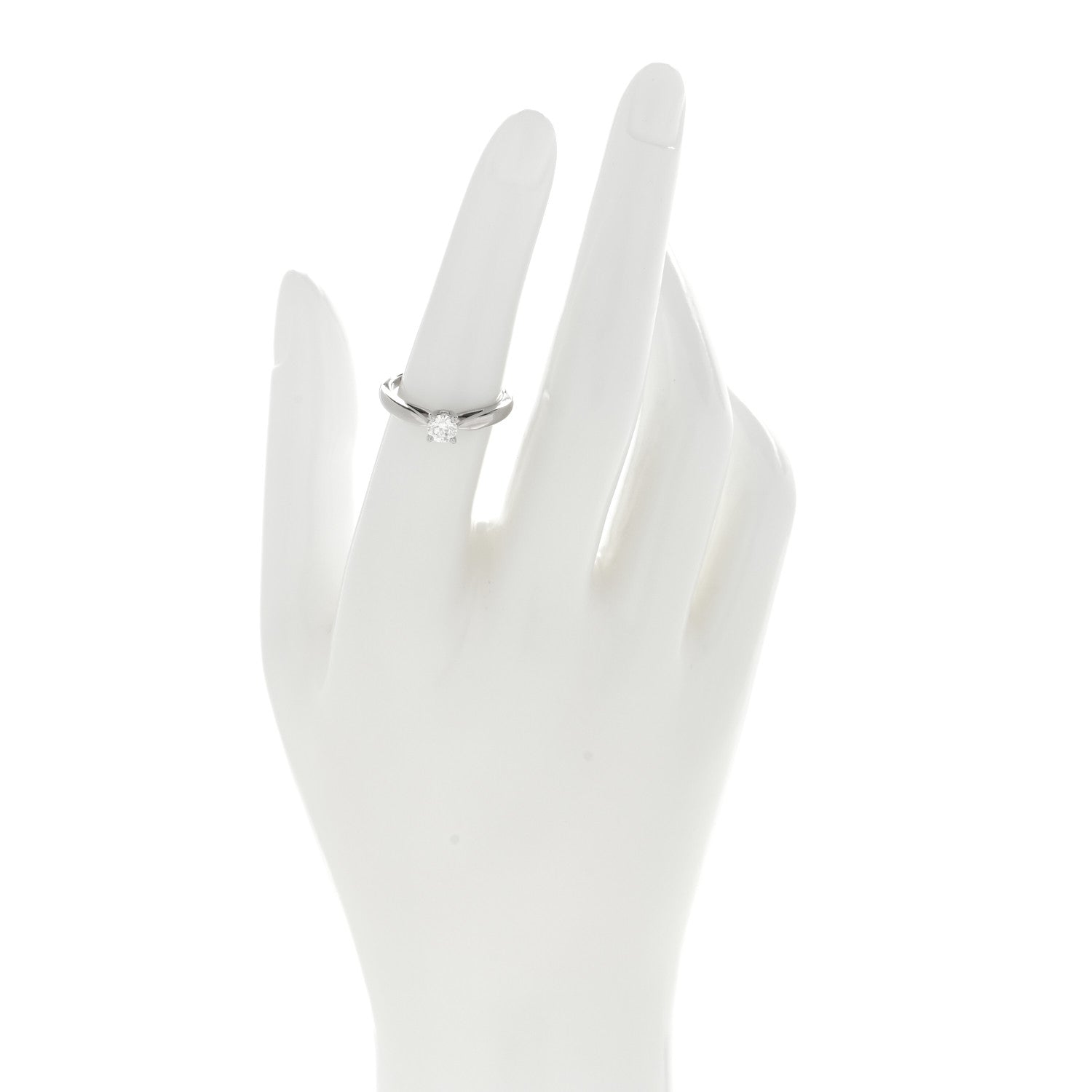 Van Cleef & Arpels Platinum Diamond .31ct Bonheur Solitaire Engagement Ring 52 6 2 of 5