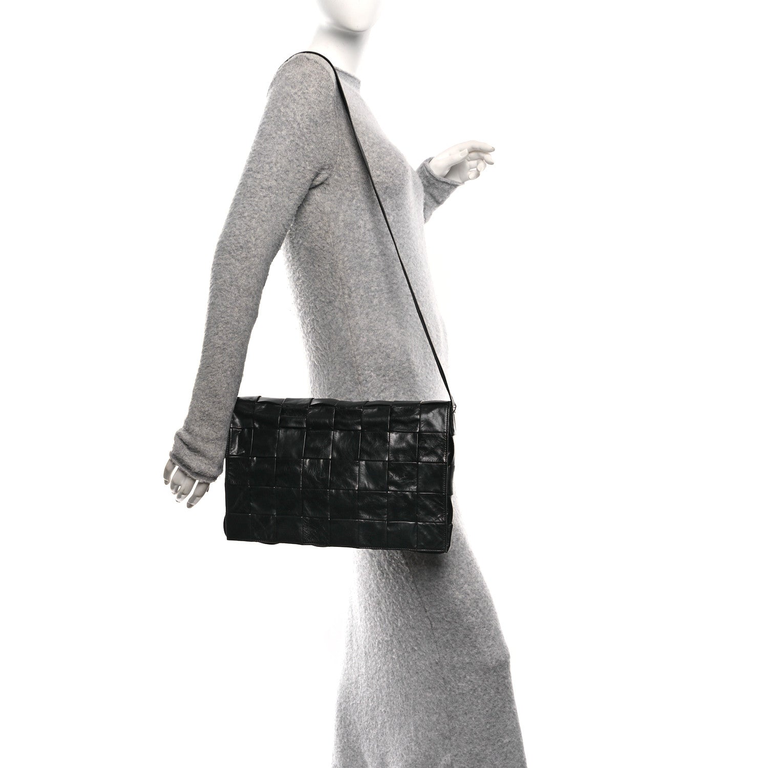 Bottega Veneta Paper Calfskin Maxi Intreccio Large Cassette Crossbody Bag Black 2 of 11
