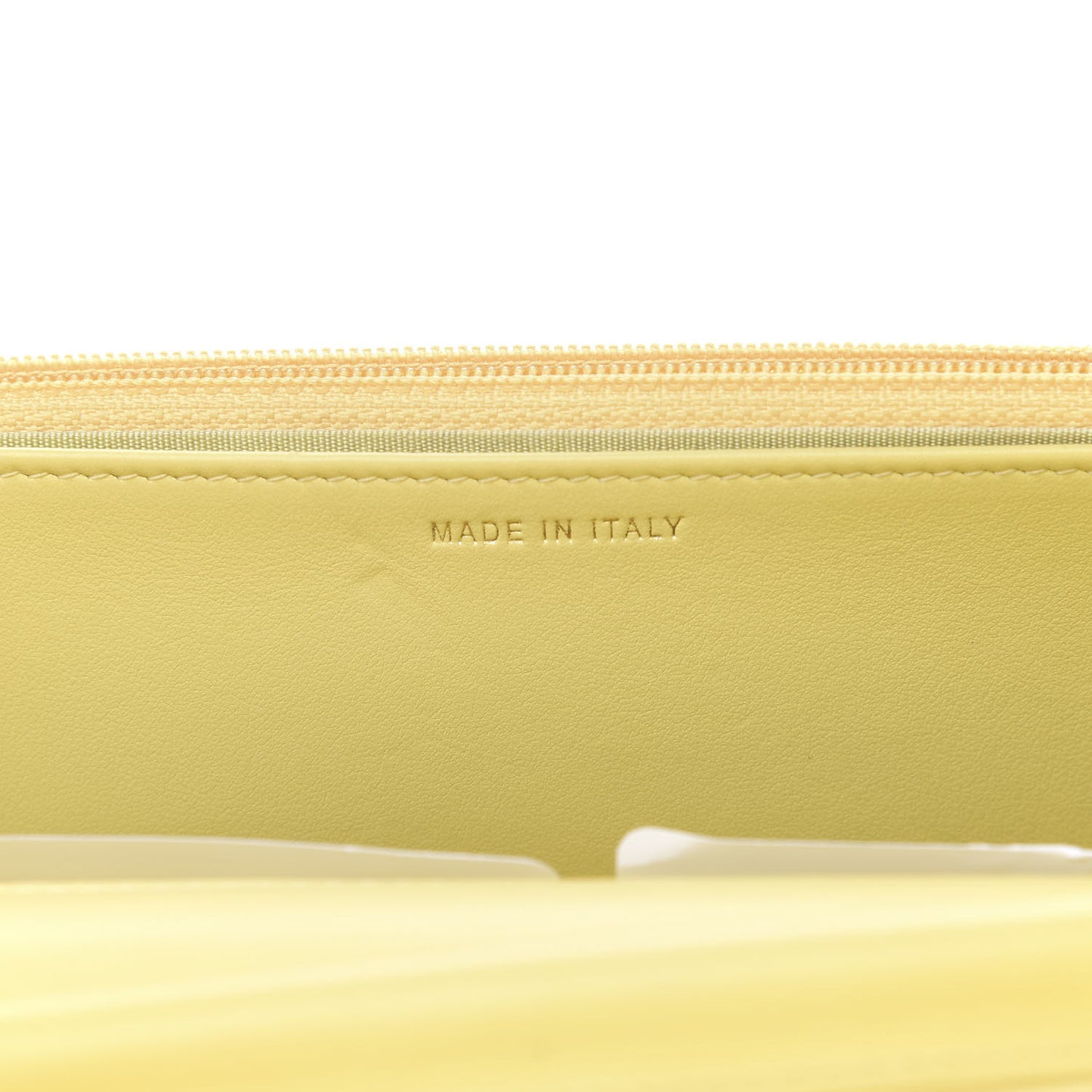 Caviar Quilted CC Filigree Wallet On Chain WOC Yellow