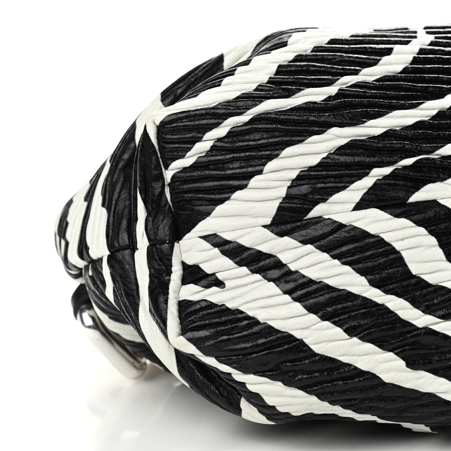 Bottega Veneta Nappa Zebra Print The Pouch Oversized Clutch White Black 9 of 10