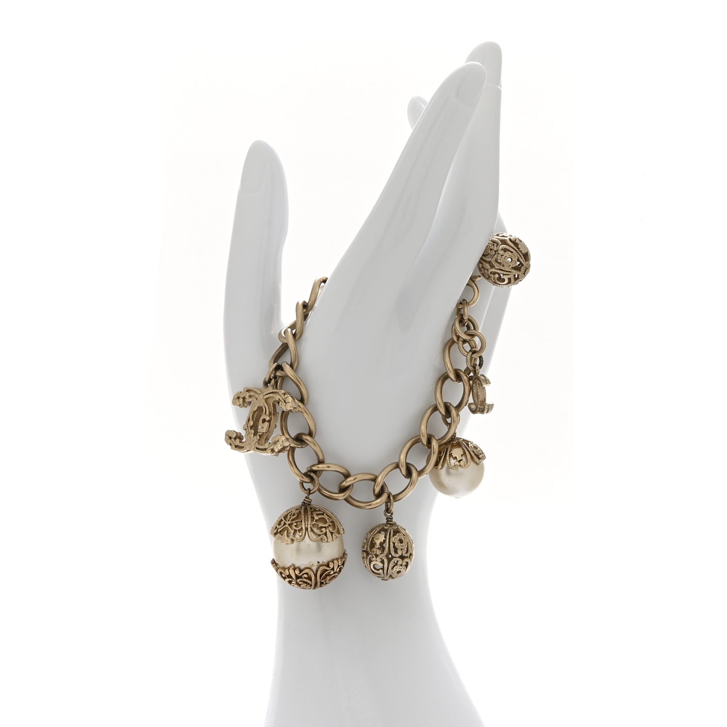 Metal Pearl CC Bracelet Gold