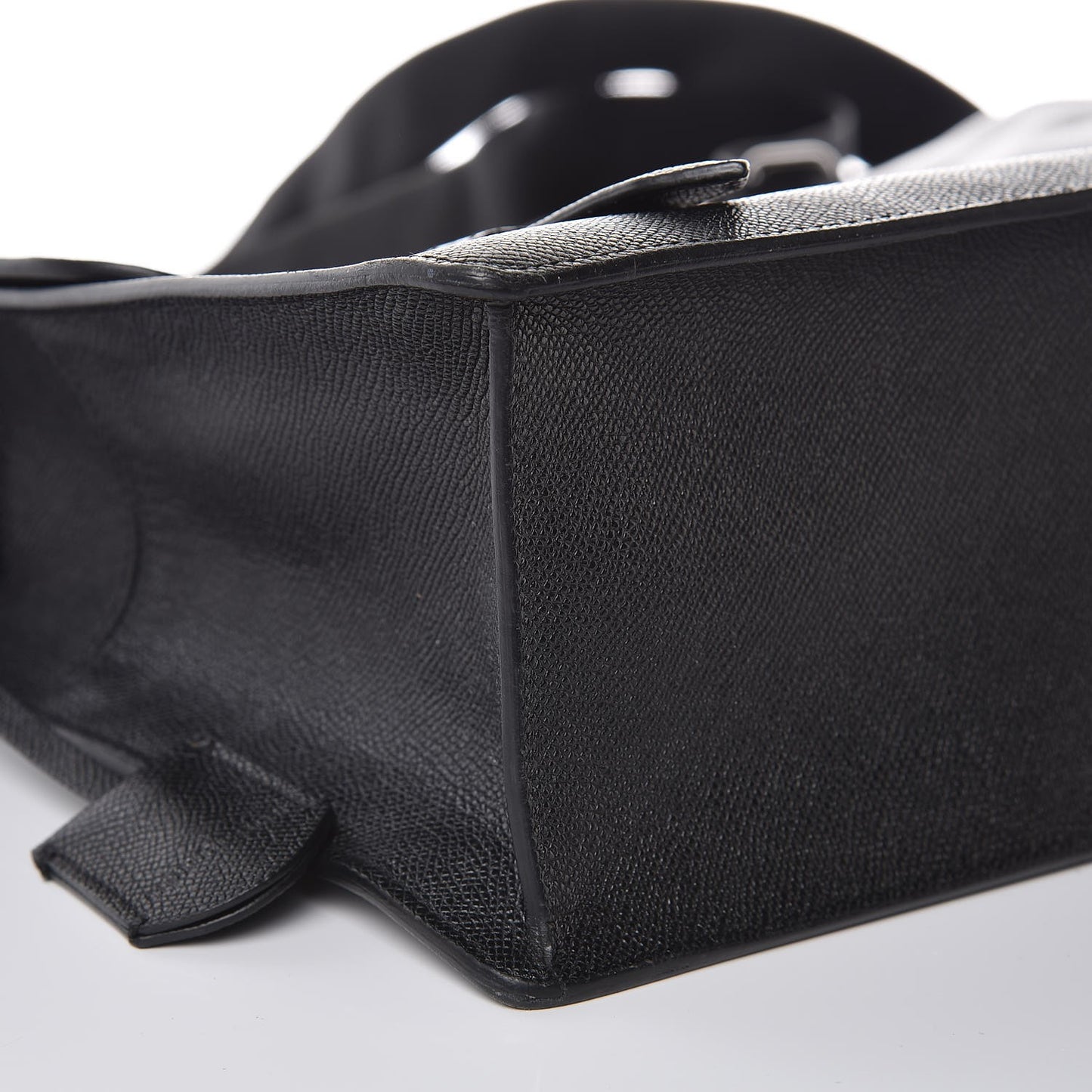 London Grainy Calfskin Rivendale Messenger Bag Black