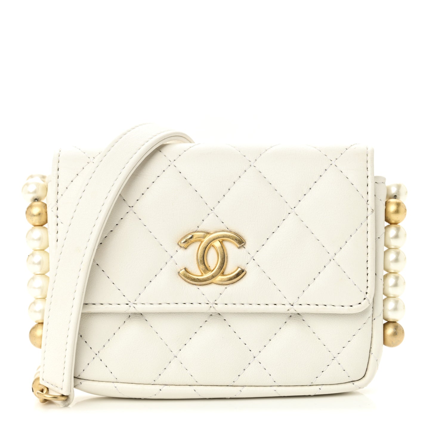 Calfskin Quilted About Pearls Card Holder Flap With Chain White