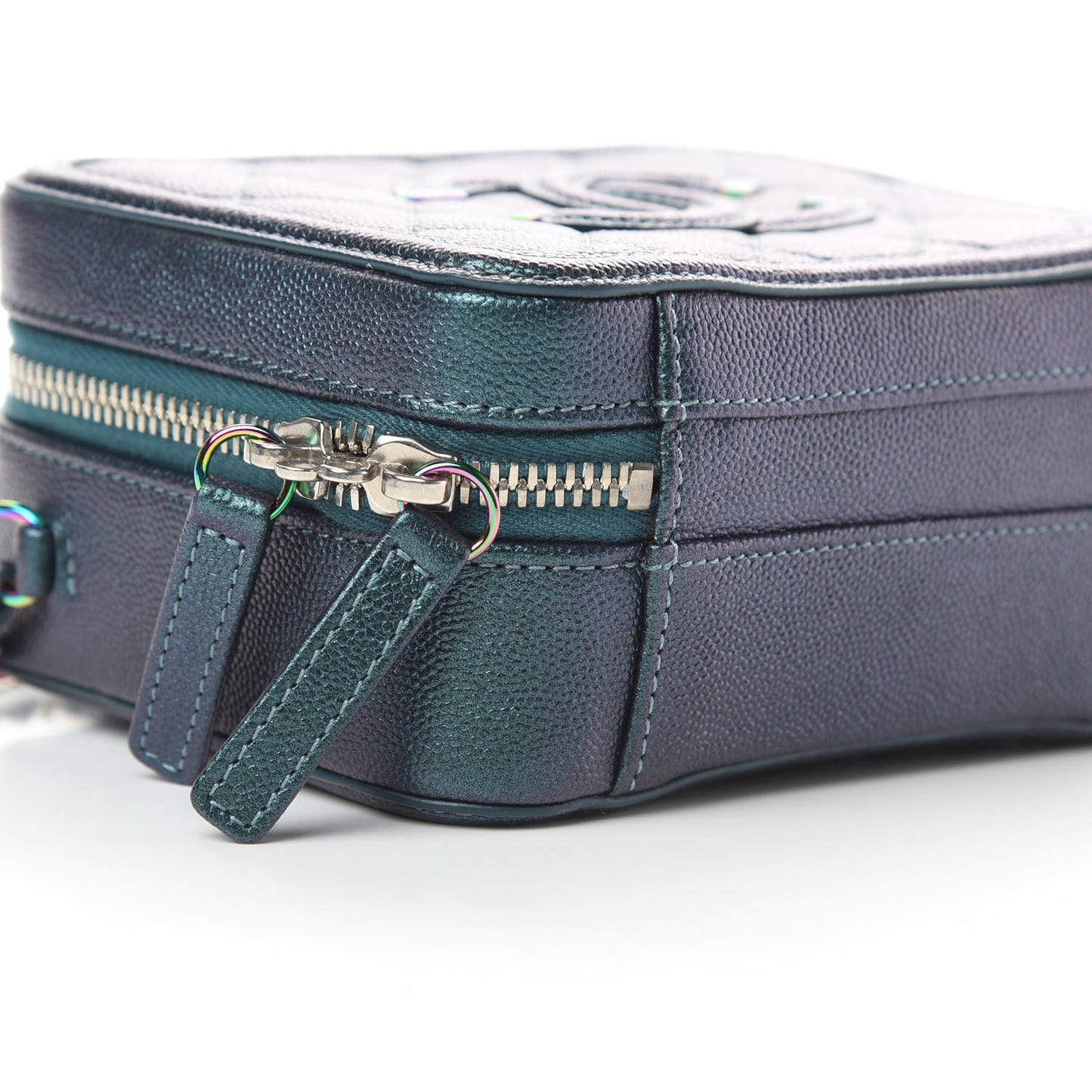 Iridescent Caviar Quilted Small CC Filigree Vanity Case Dark Turquoise
