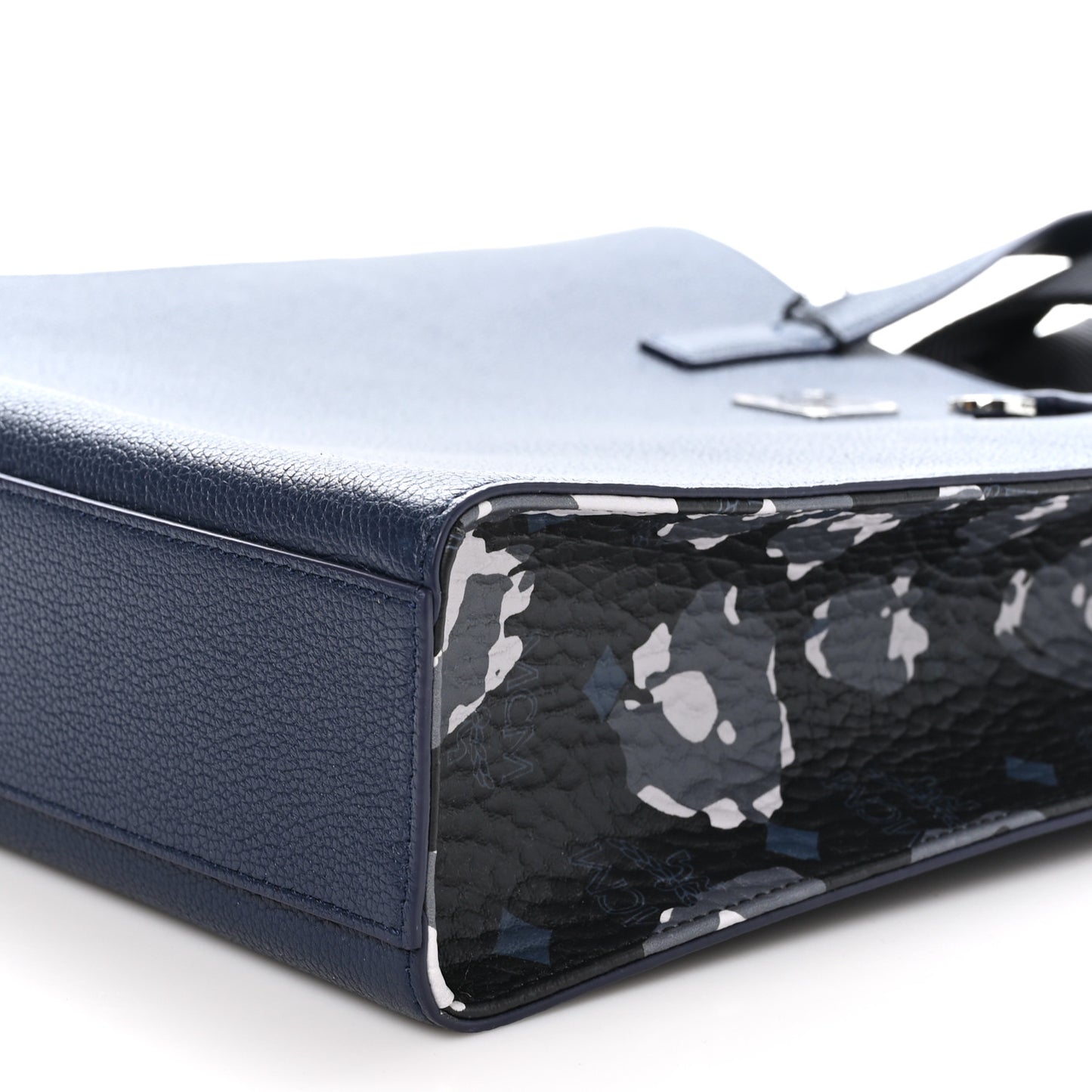 Grained Calfskin Camouflage Small Aren Tote Navy