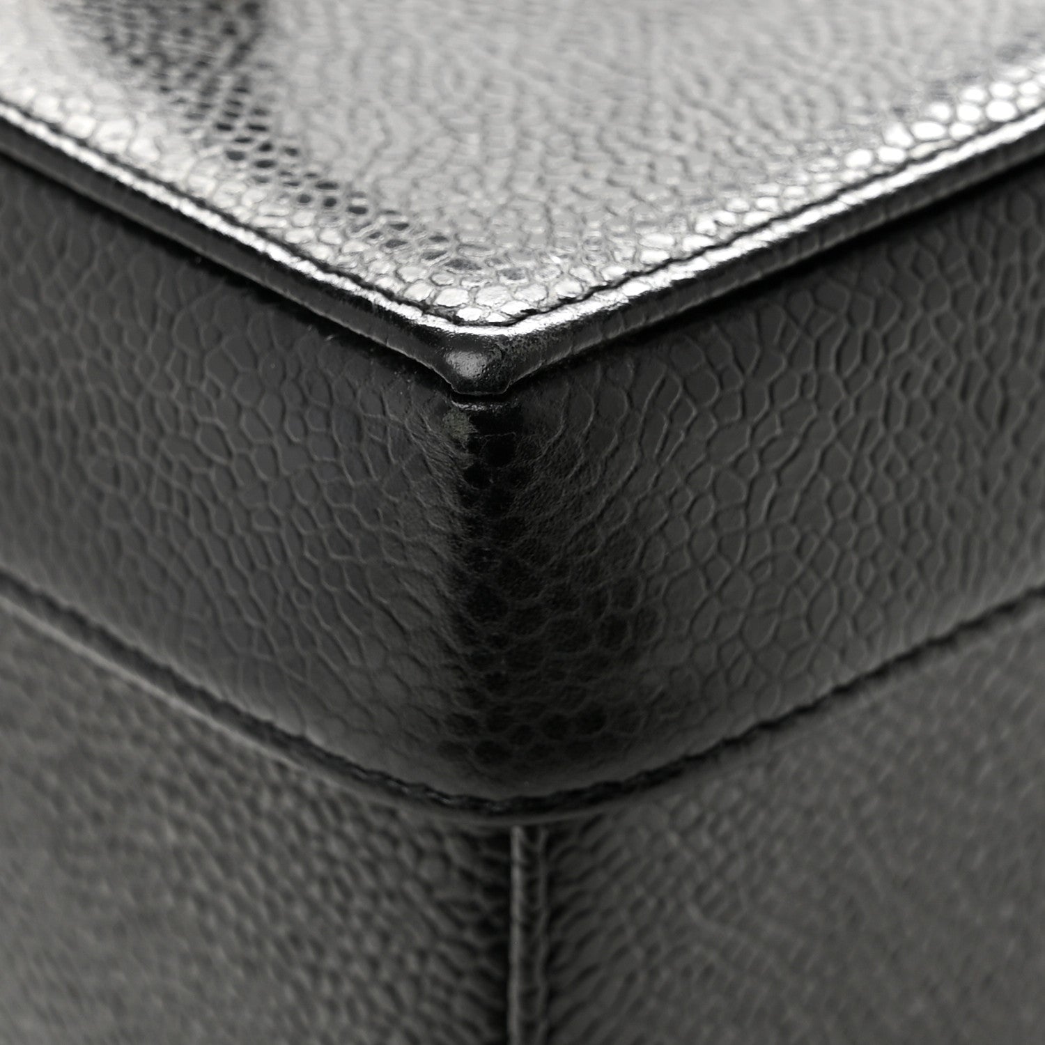 Chanel Caviar Vanity Train Case Black 12 of 16