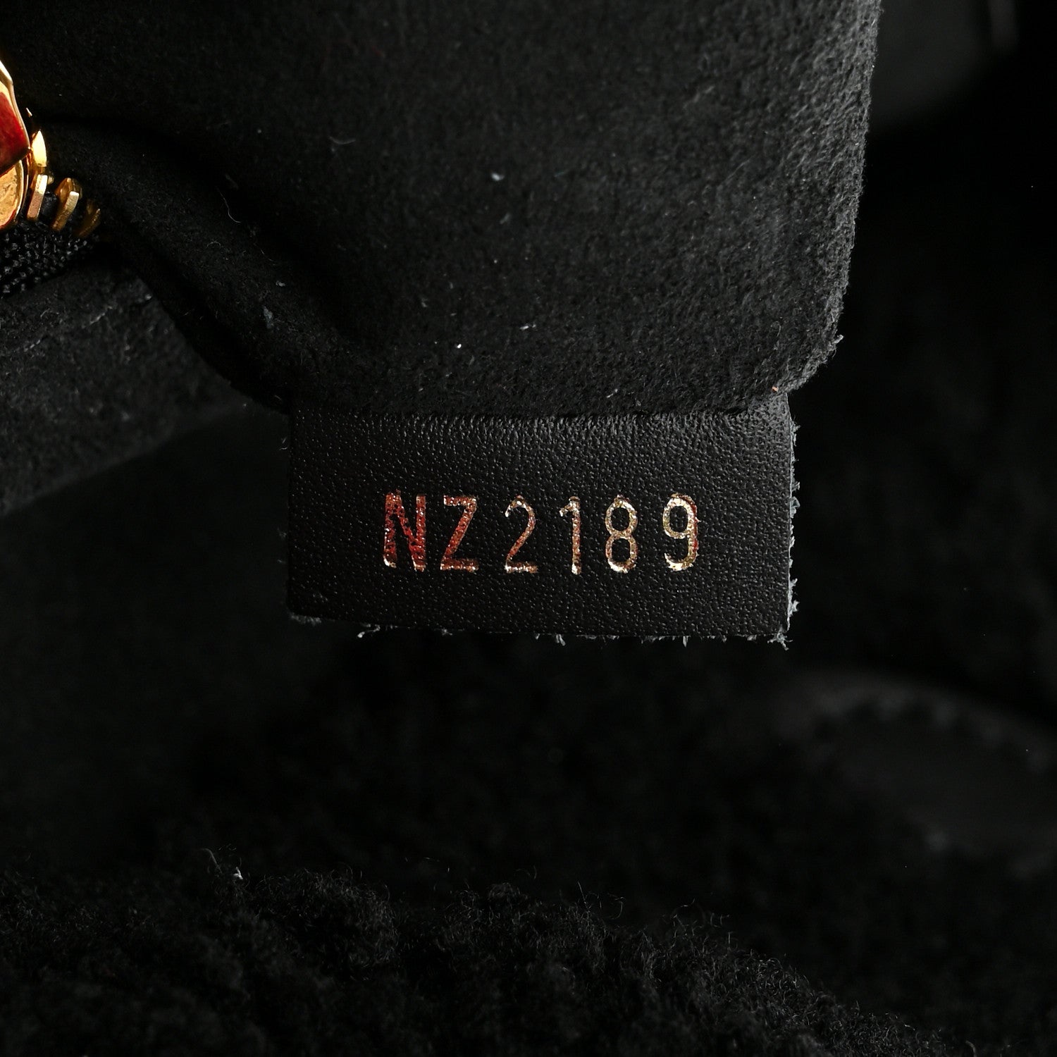 Louis Vuitton Shearling Monogram Giant Teddy Onthego GM Black Red 7 of 10