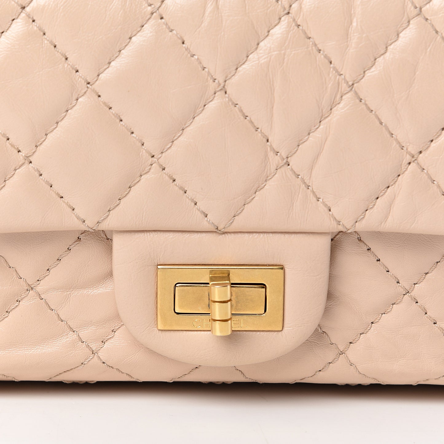 Aged Calfskin Quilted 2.55 Reissue 225 Flap Beige