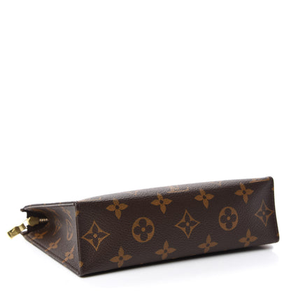 Louis Vuitton Monogram Toiletry Pouch 19 4 of 6