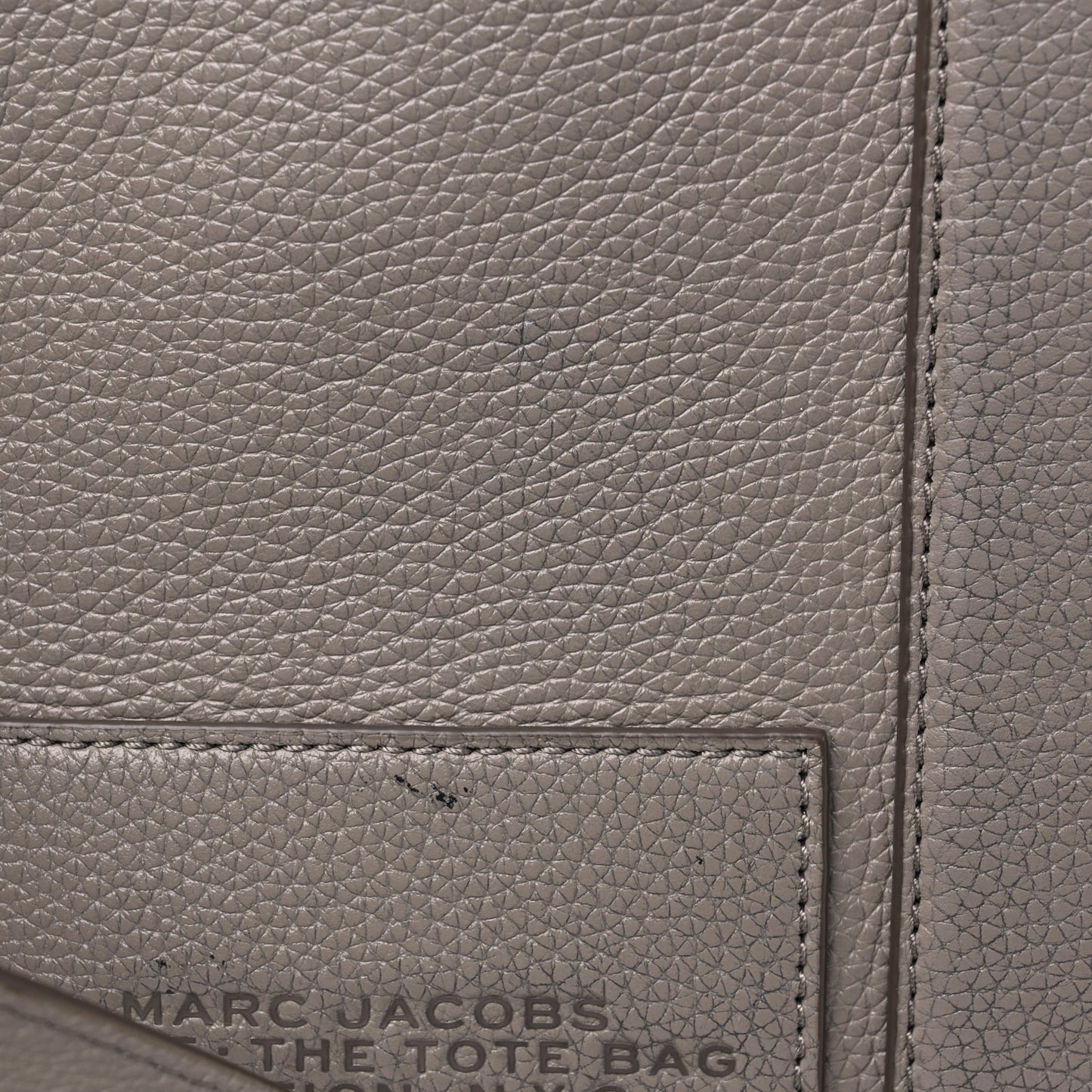 Grained Calfskin Medium The Tote Bag Grey