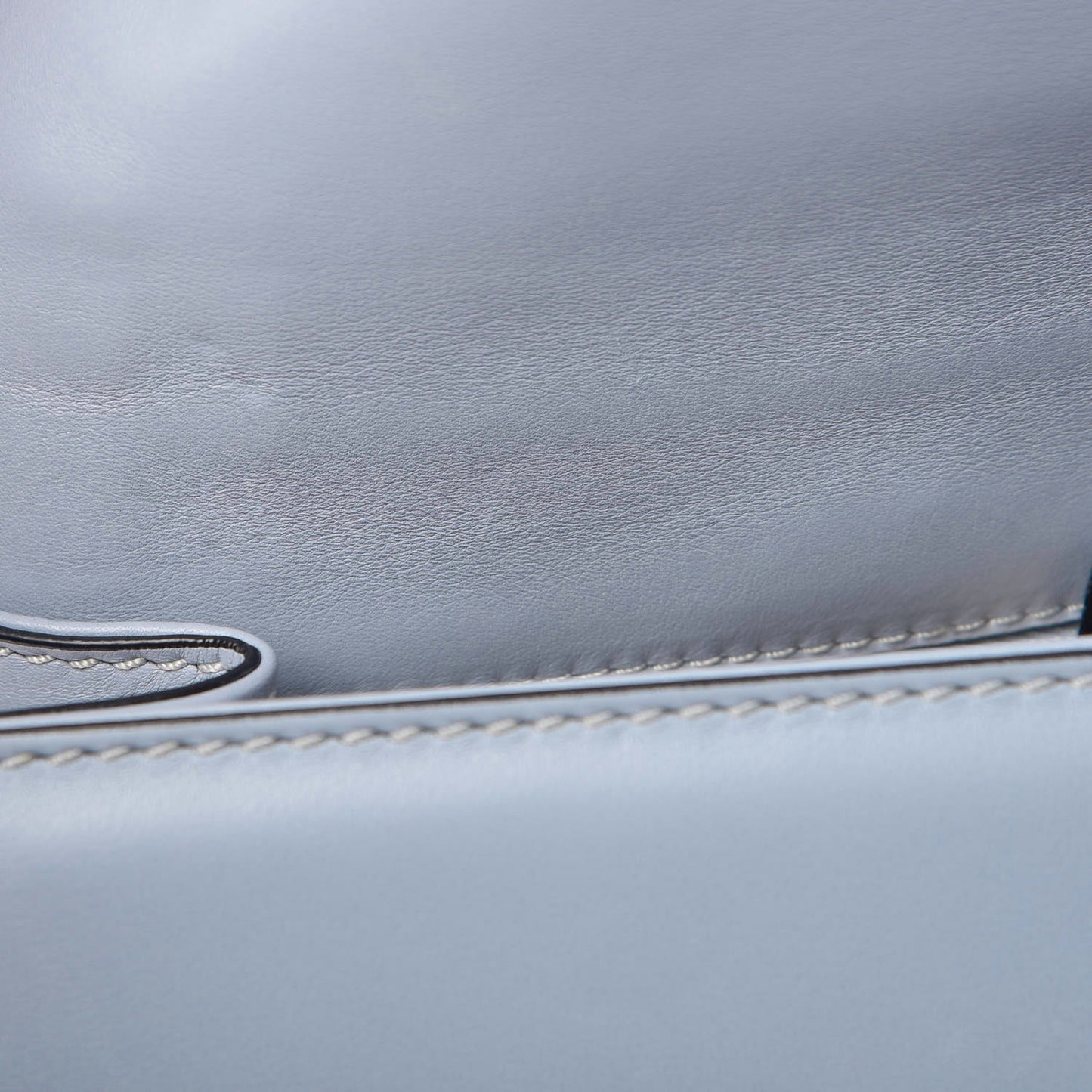 Vitello Small Glam Lock Rockstud Flap Water Sky