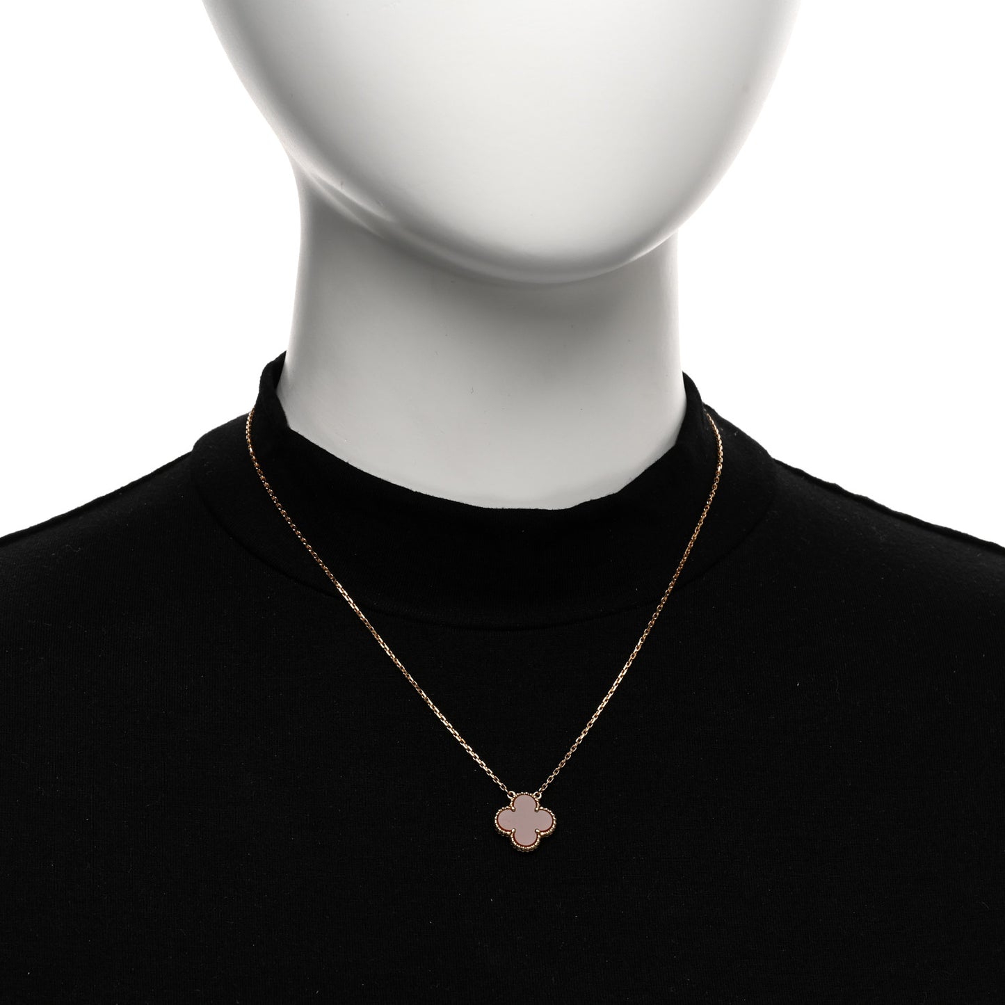 18K Yellow Gold Carnelian Vintage Alhambra Pendant Necklace