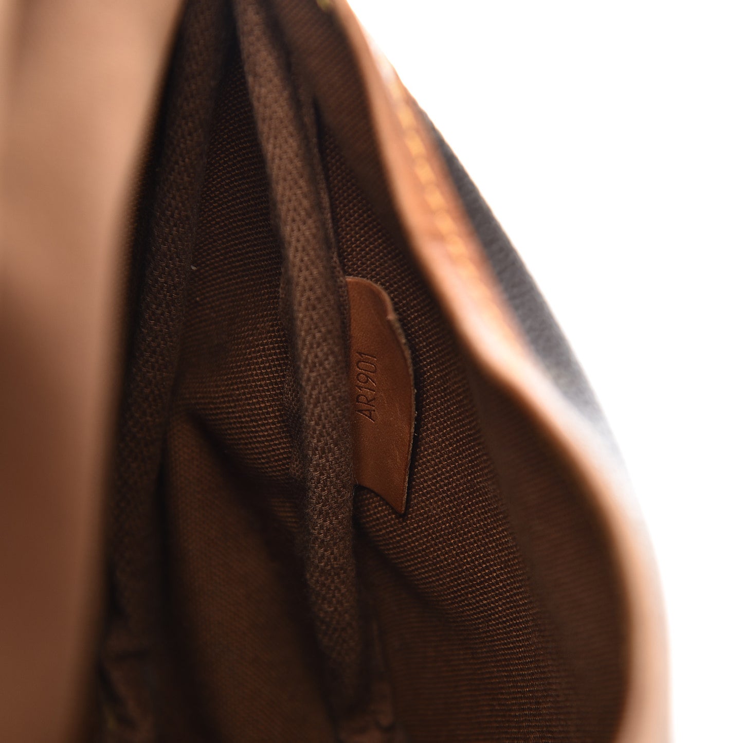 Monogram Saumur 30