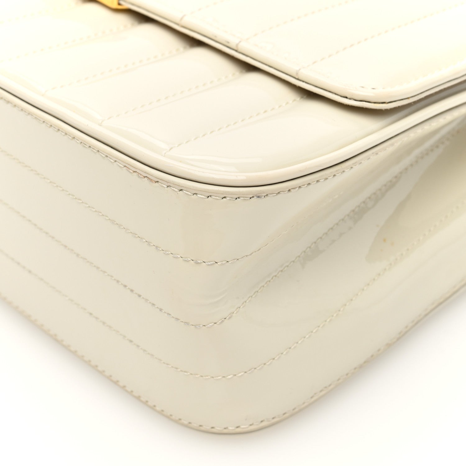 Saint Laurent Patent Matelasse Monogram Large Vicky Chain Bag Crema Soft 9 of 11