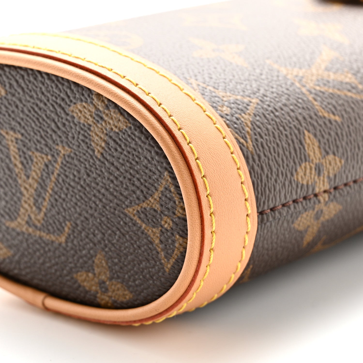 Louis Vuitton Monogram Fold Me Pouch 8 of 10