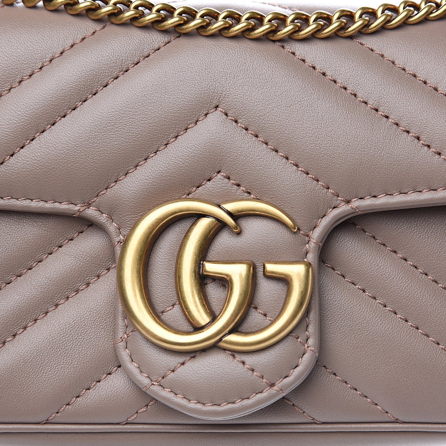 Calfskin Matelasse Super Mini GG Marmont Shoulder Bag Porcelain Rose
