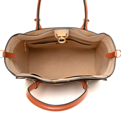 Louis Vuitton Calfskin Monogram Tufting On My Side Galet 5 of 15